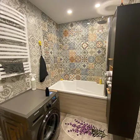 Orient Express In The Center Of Apartment Riga